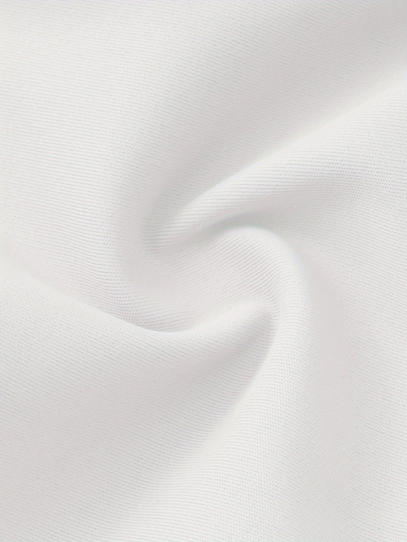 Seamless Strapless Bandeau Bra for Women - Push-Up, Anti-Slip, Breathable Mesh Detail, Removable Pads, Comfort Fit Lingerie in White